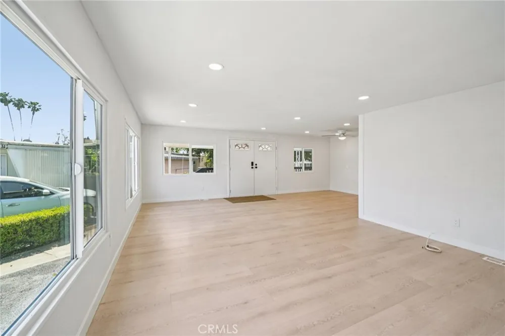 2755 arrow highway 55 #55 La Verne, CA 91750