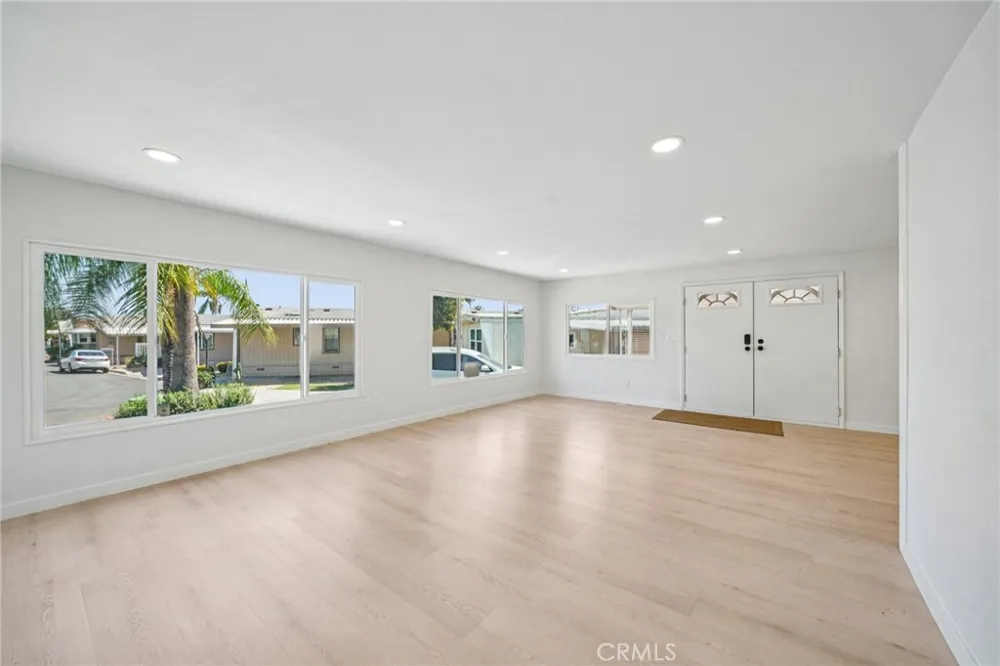2755 arrow highway 55 #55 La Verne, CA 91750