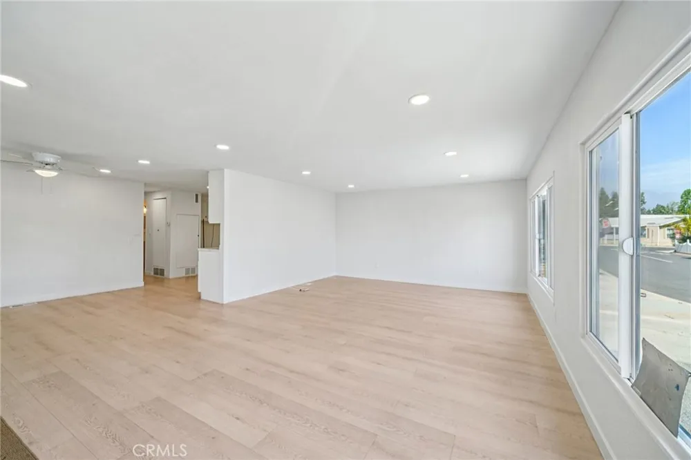 2755 arrow highway 55 #55 La Verne, CA 91750