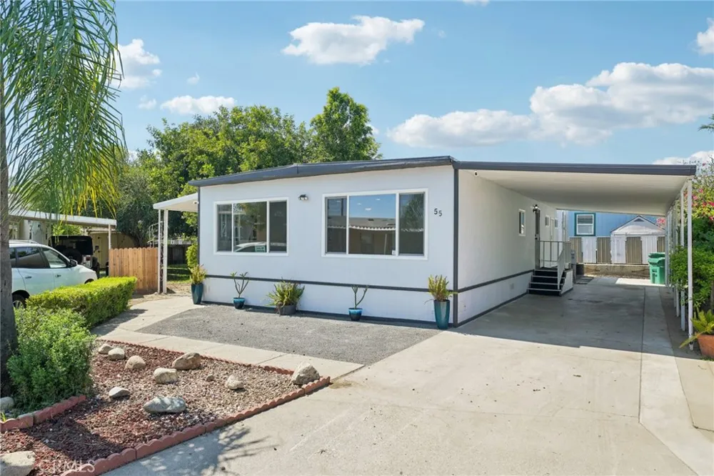 2755 arrow highway 55 #55 La Verne, CA 91750