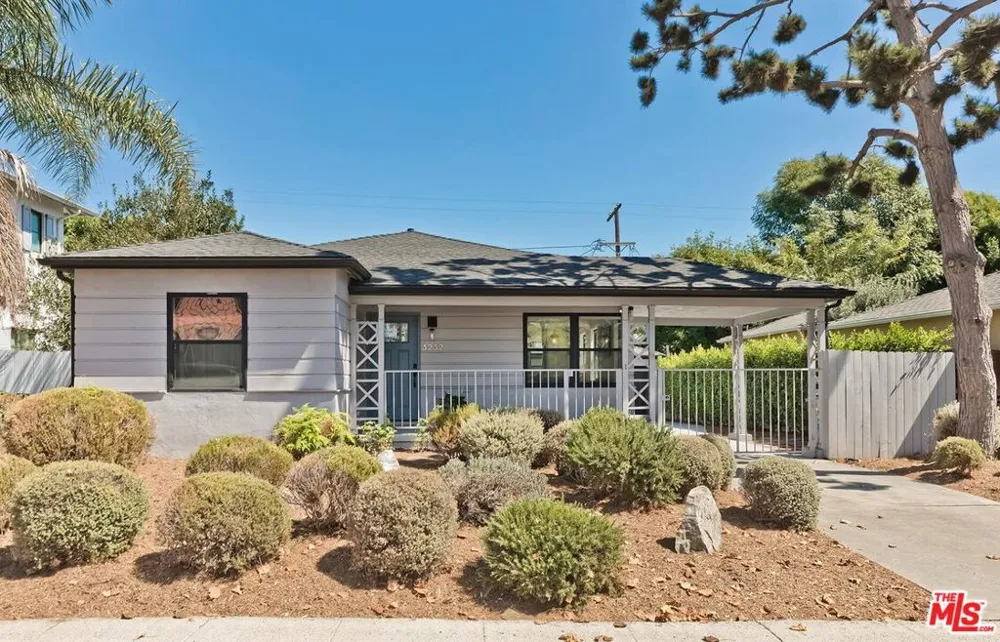 3232 S Beverly Drive Los Angeles, CA 90034