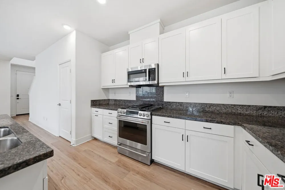 5603 Kate Way #1 Fontana, CA 92336