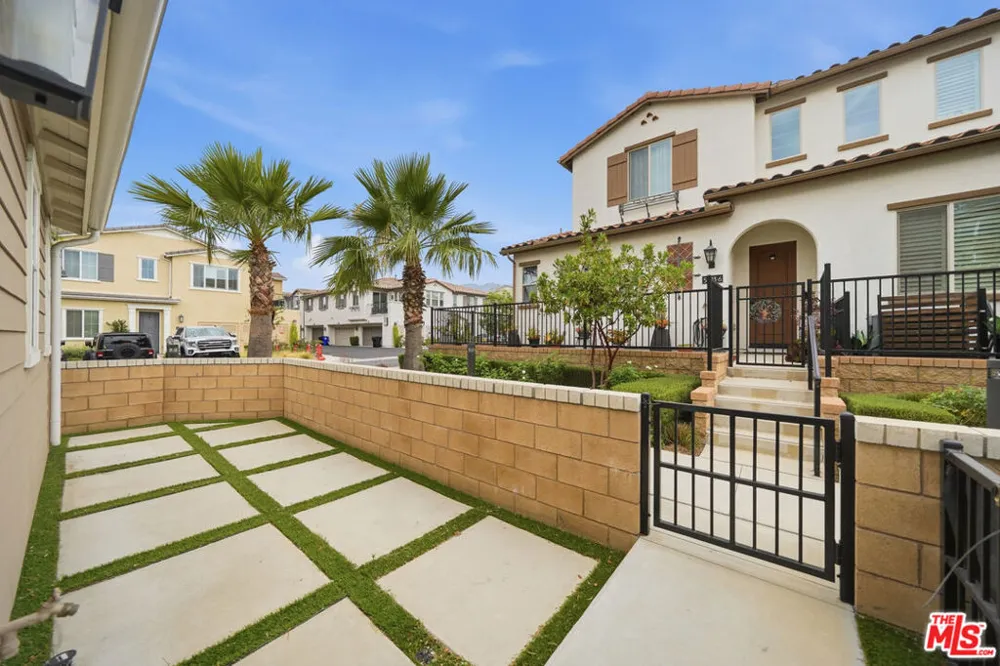 5603 Kate Way #1 Fontana, CA 92336