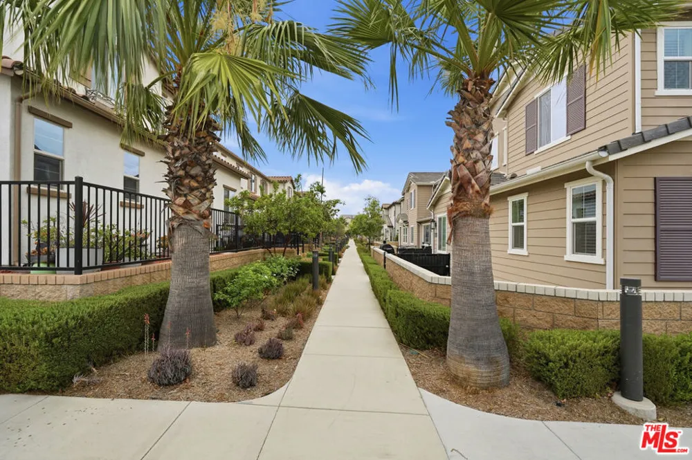 5603 Kate Way #1 Fontana, CA 92336