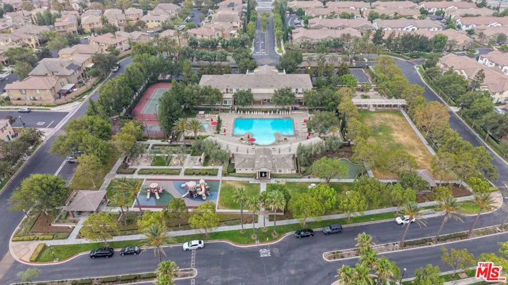 5603 Kate Way #1 Fontana, CA 92336