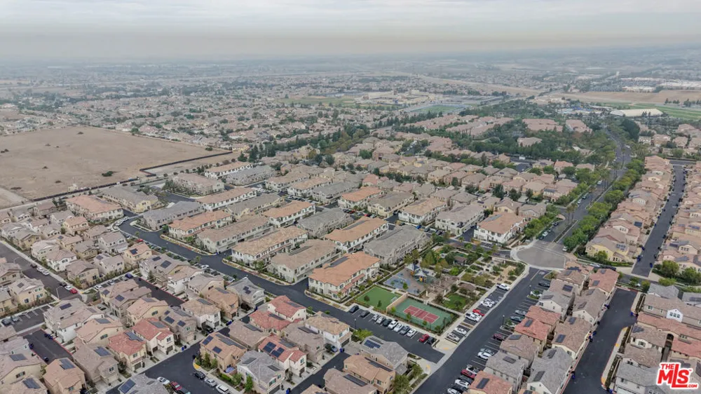 5603 Kate Way #1 Fontana, CA 92336