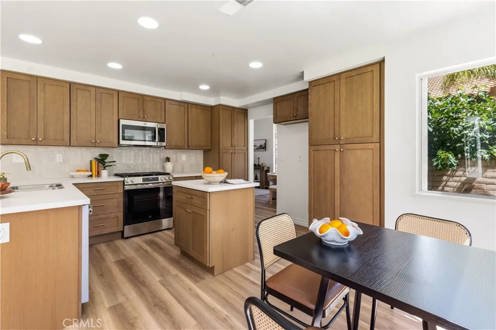 1927 Deer Haven Drive Chino Hills, CA 91709