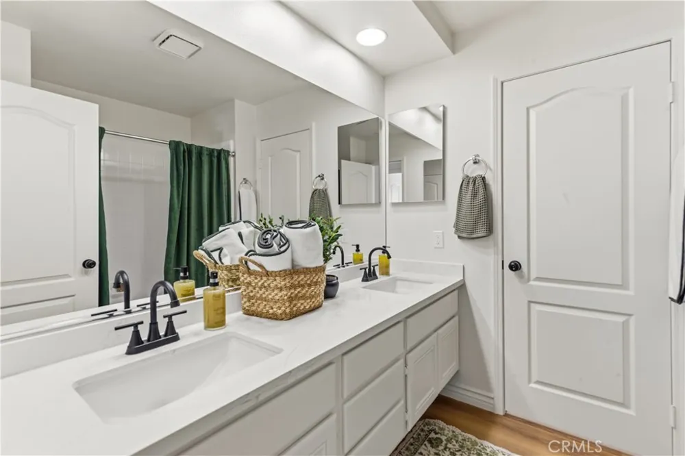 1927 Deer Haven Drive Chino Hills, CA 91709