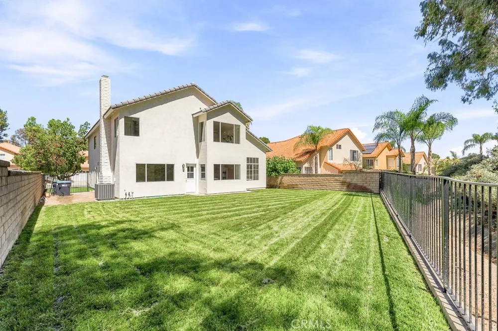 1927 Deer Haven Drive Chino Hills, CA 91709