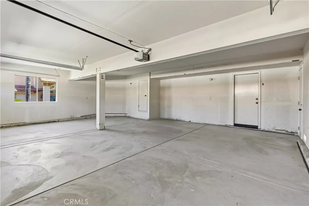1927 Deer Haven Drive Chino Hills, CA 91709