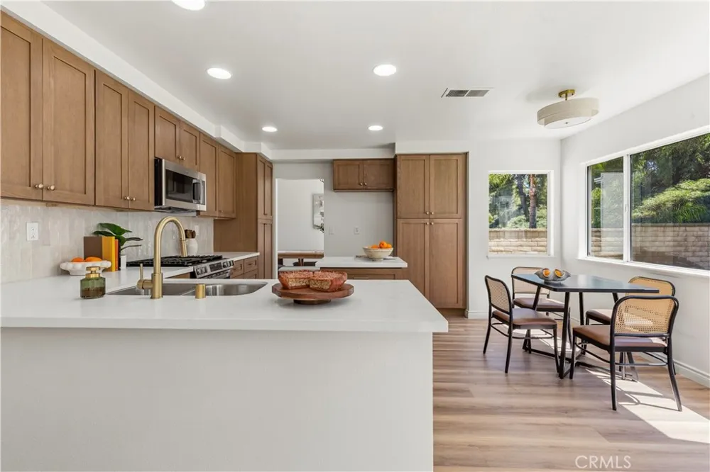 1927 Deer Haven Drive Chino Hills, CA 91709