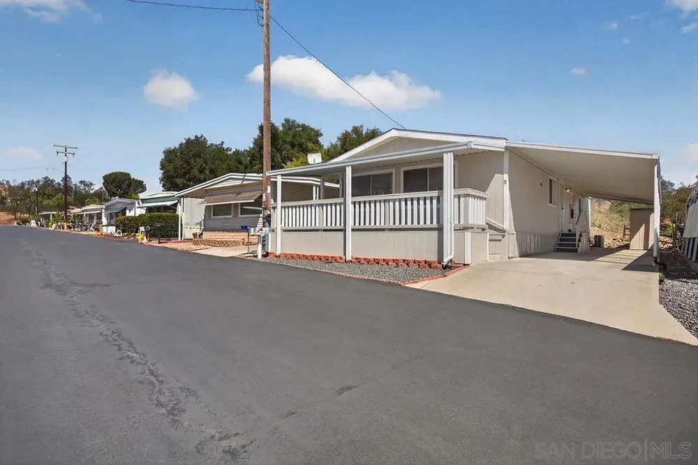 28890 Lilac Rd. Space 5 Valley Center, CA 92082