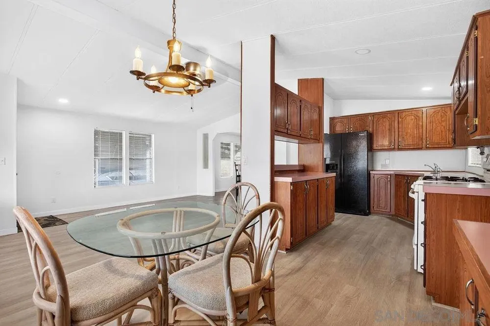 28890 Lilac Rd. Space 5 Valley Center, CA 92082