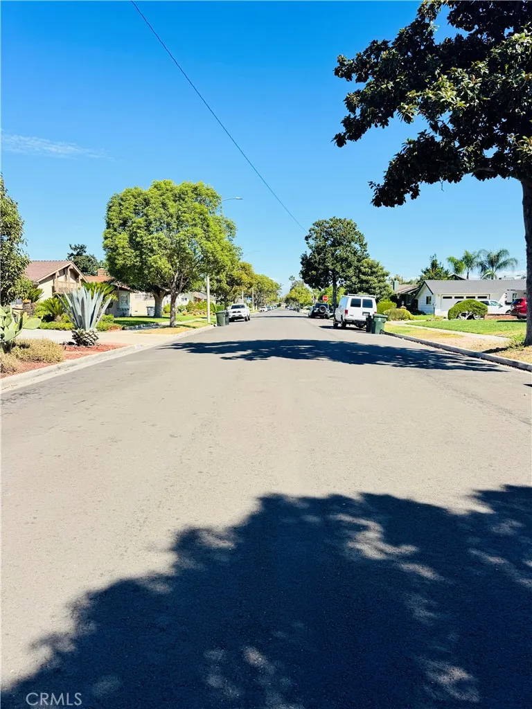 2023 S Janette Anaheim, CA 92802