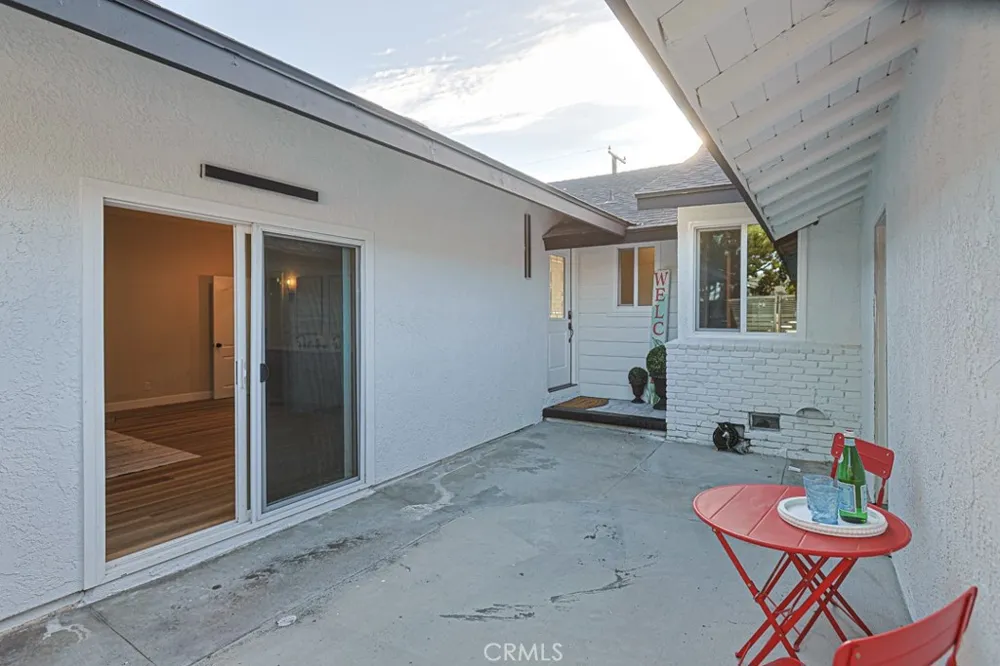 2023 S Janette Anaheim, CA 92802