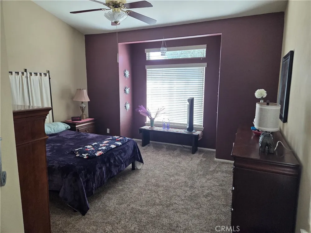 11262 Country Club Apple Valley, CA 92308