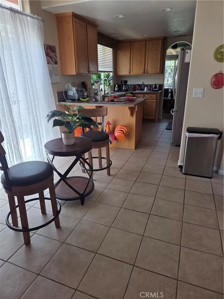 11262 Country Club Apple Valley, CA 92308