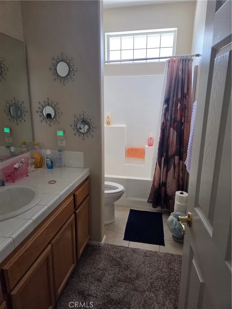 11262 Country Club Apple Valley, CA 92308