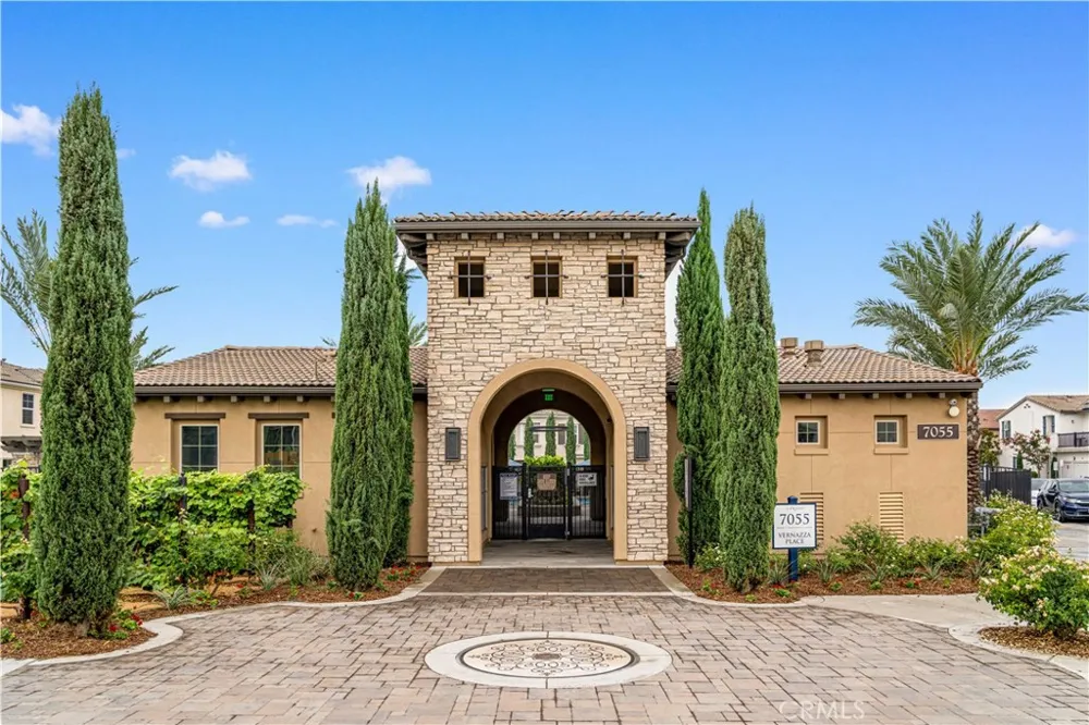 7149 Montecito Ln Eastvale, CA 92880