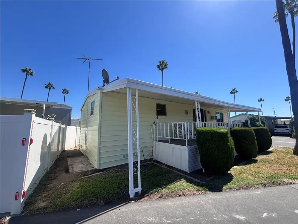 4117 W McFadden Avenue #517 Santa Ana, CA 92704