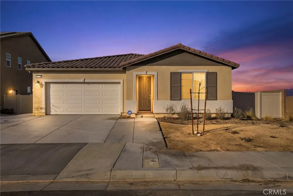 2125 E Jackman Lancaster, CA 93535