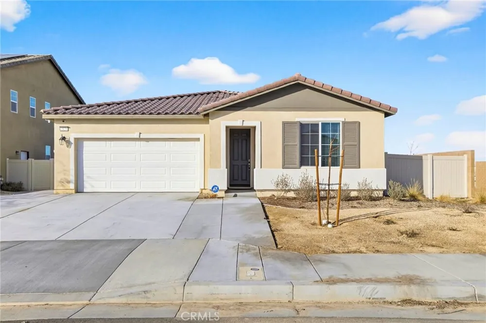 2125 E Jackman Lancaster, CA 93535