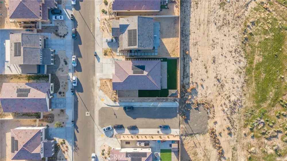 2125 E Jackman Lancaster, CA 93535