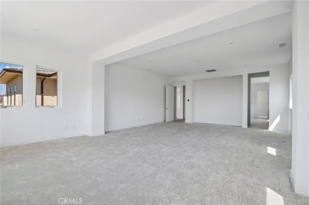 20580 Edgewood Court Chatsworth, CA 91311