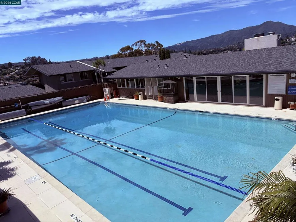 34 Andrew Dr #131 Tiburon, CA 94920