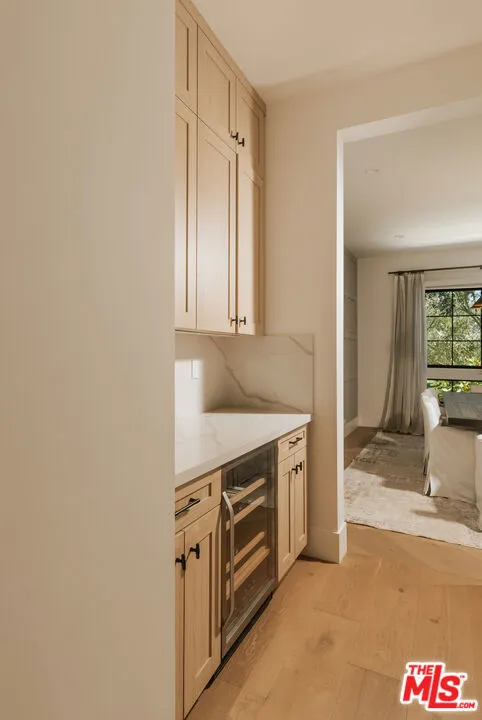 13423 Bayliss Road Los Angeles, CA 90049
