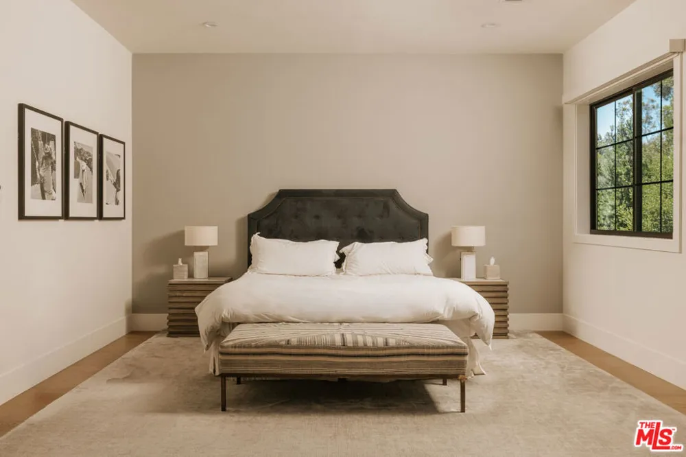 13423 Bayliss Road Los Angeles, CA 90049