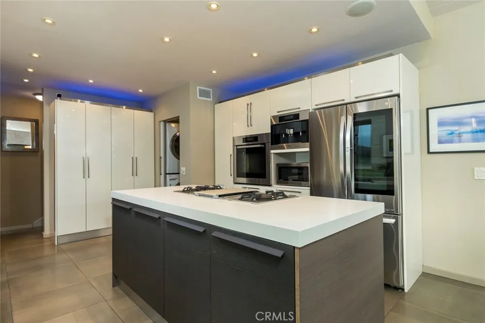 2770 Mira Vista Drive Glendale, CA 91208