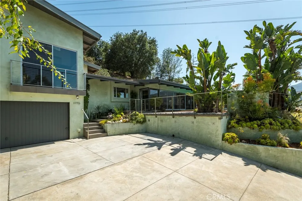 2770 Mira Vista Drive Glendale, CA 91208