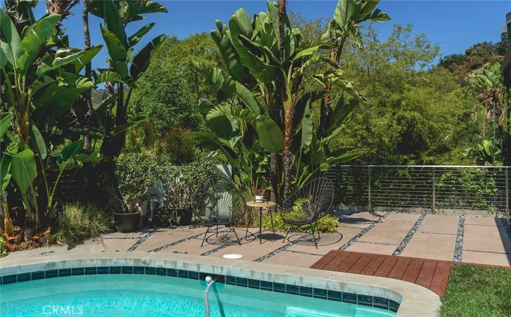 2770 Mira Vista Drive Glendale, CA 91208