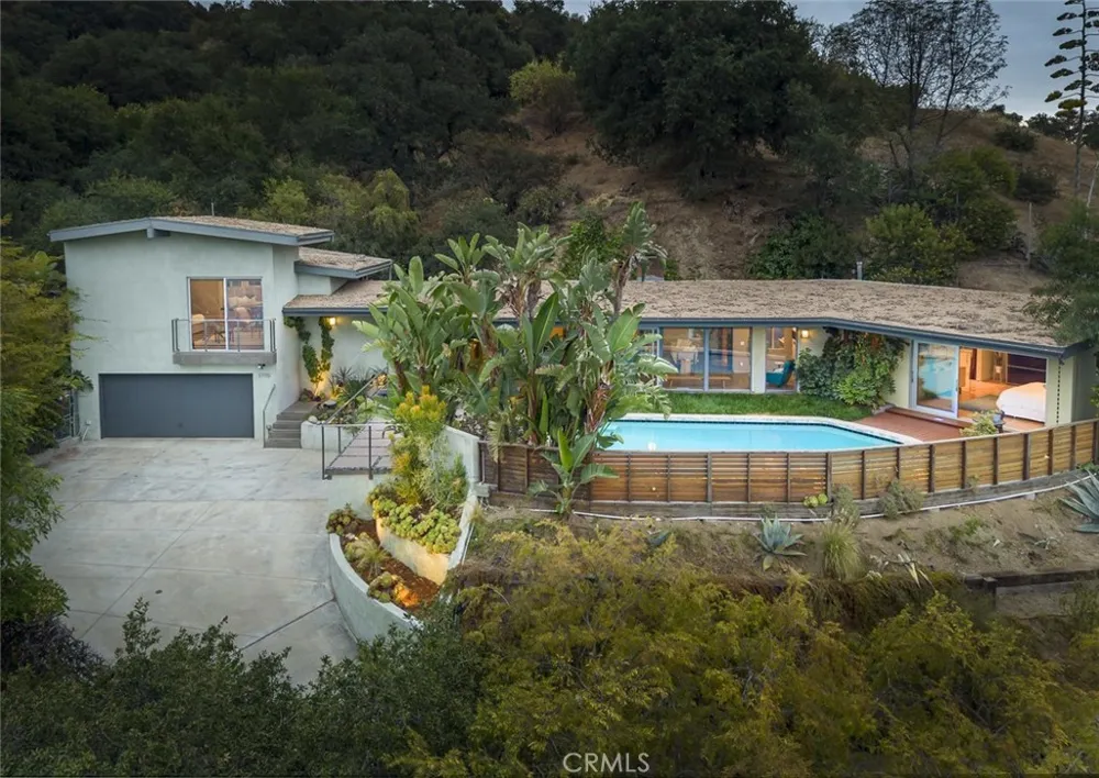 2770 Mira Vista Drive Glendale, CA 91208