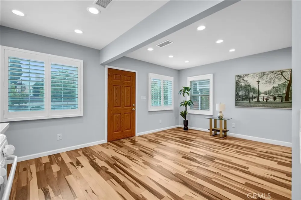 8911 Cattaraugus Los Angeles, CA 90034
