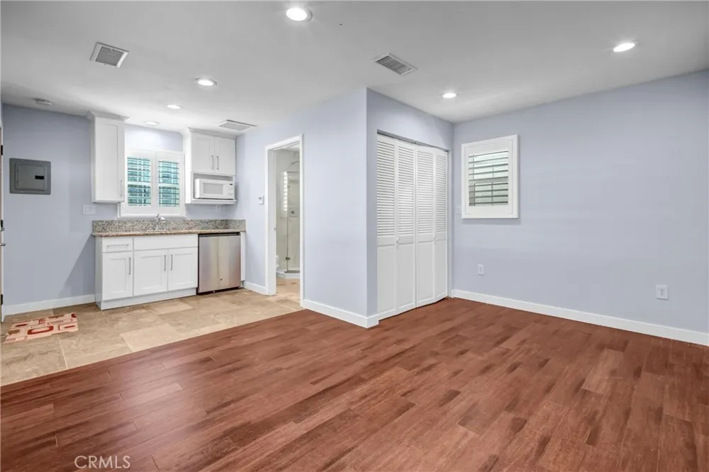 8911 Cattaraugus Los Angeles, CA 90034