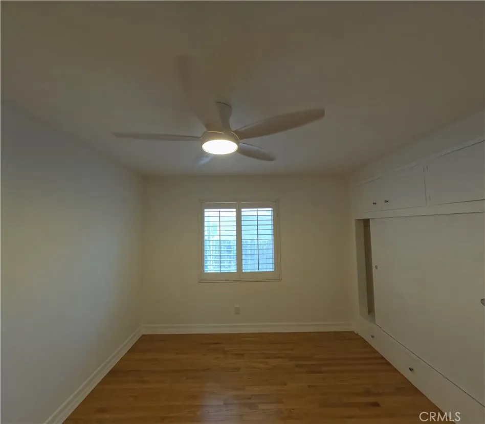255 W La Verne Pomona, CA 91767