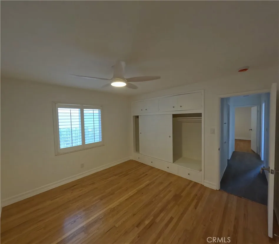 255 W La Verne Pomona, CA 91767