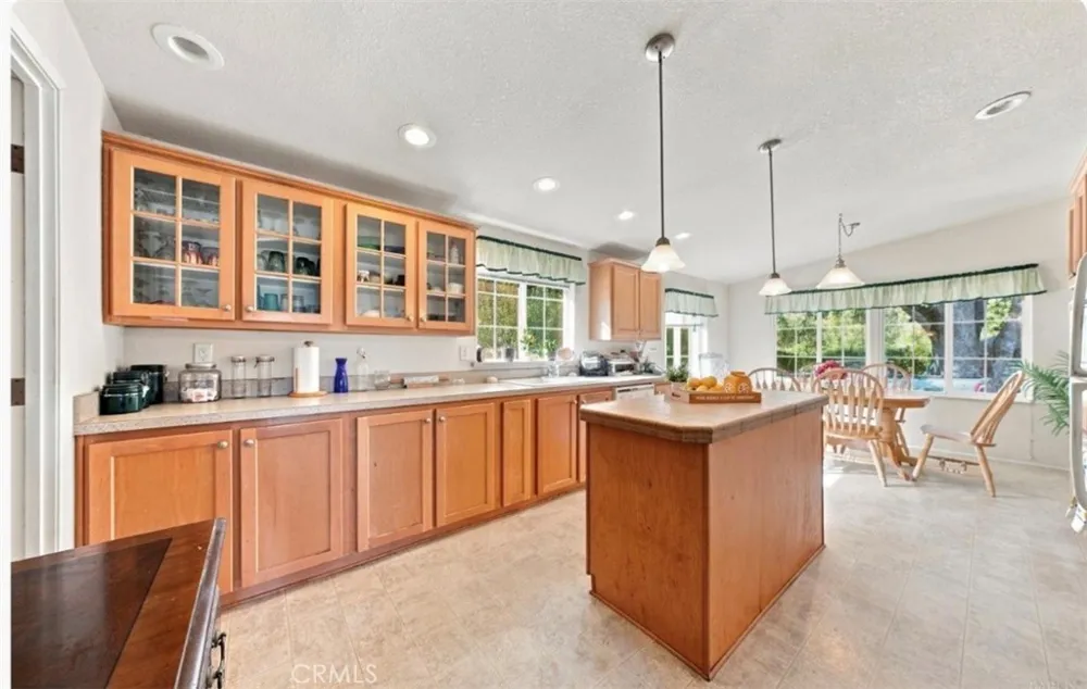 10540 Rocky Creek Road Lower Lake, CA 95457