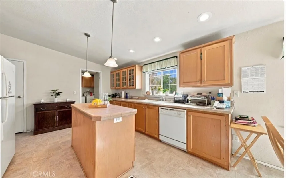 10540 Rocky Creek Road Lower Lake, CA 95457