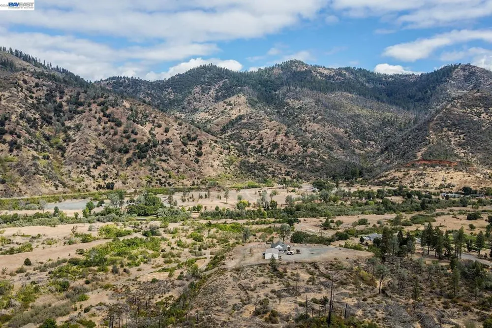 2130 Wintu Pass Rd. Junction City, CA 96048