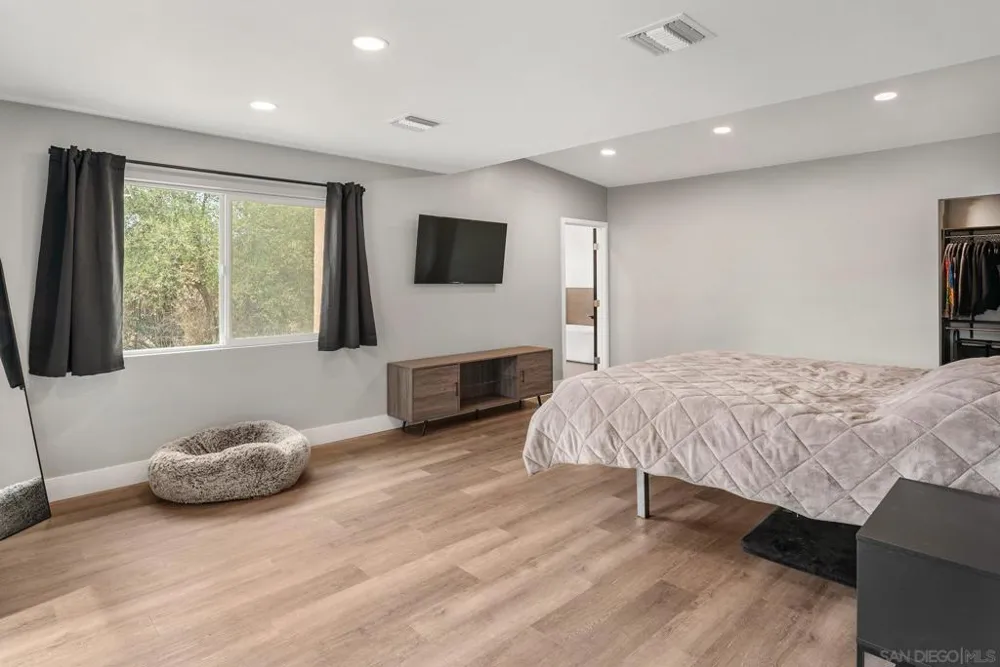 14430 Rios Canyon Rd El Cajon, CA 92021