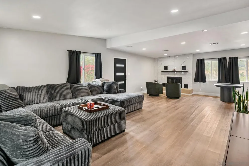 14430 Rios Canyon Rd El Cajon, CA 92021