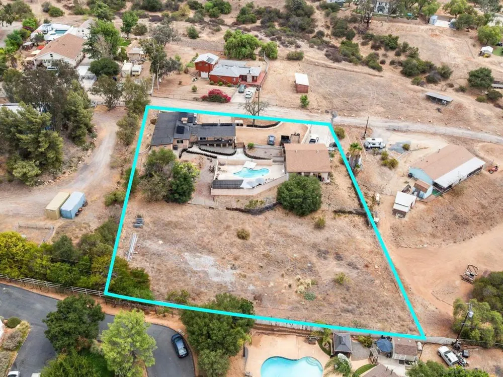 14430 Rios Canyon Rd El Cajon, CA 92021