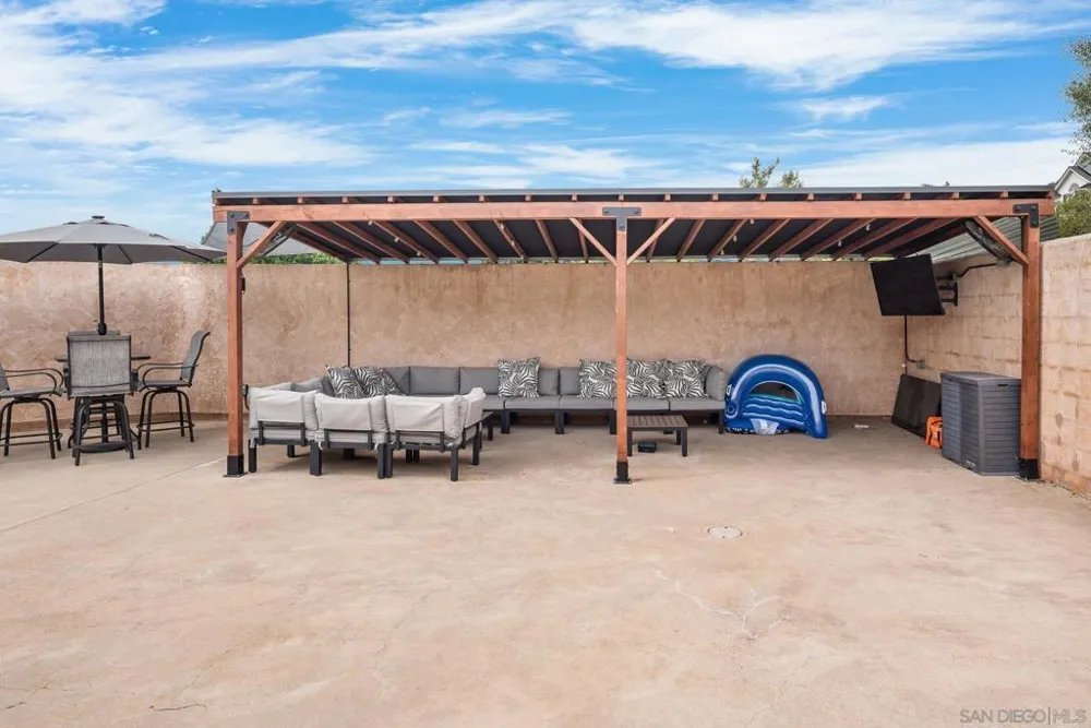 14430 Rios Canyon Rd El Cajon, CA 92021