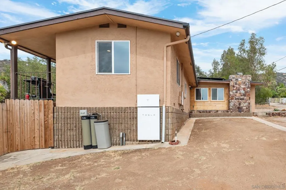 14430 Rios Canyon Rd El Cajon, CA 92021