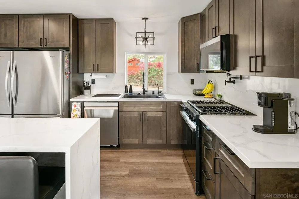 14430 Rios Canyon Rd El Cajon, CA 92021