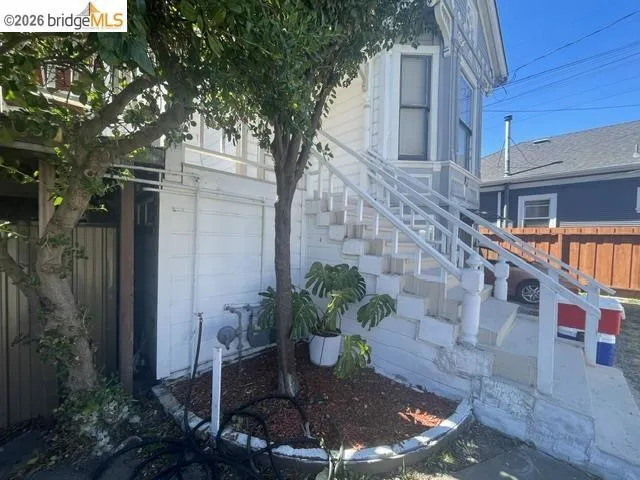 615 Maud Ave San Leandro, CA 94577
