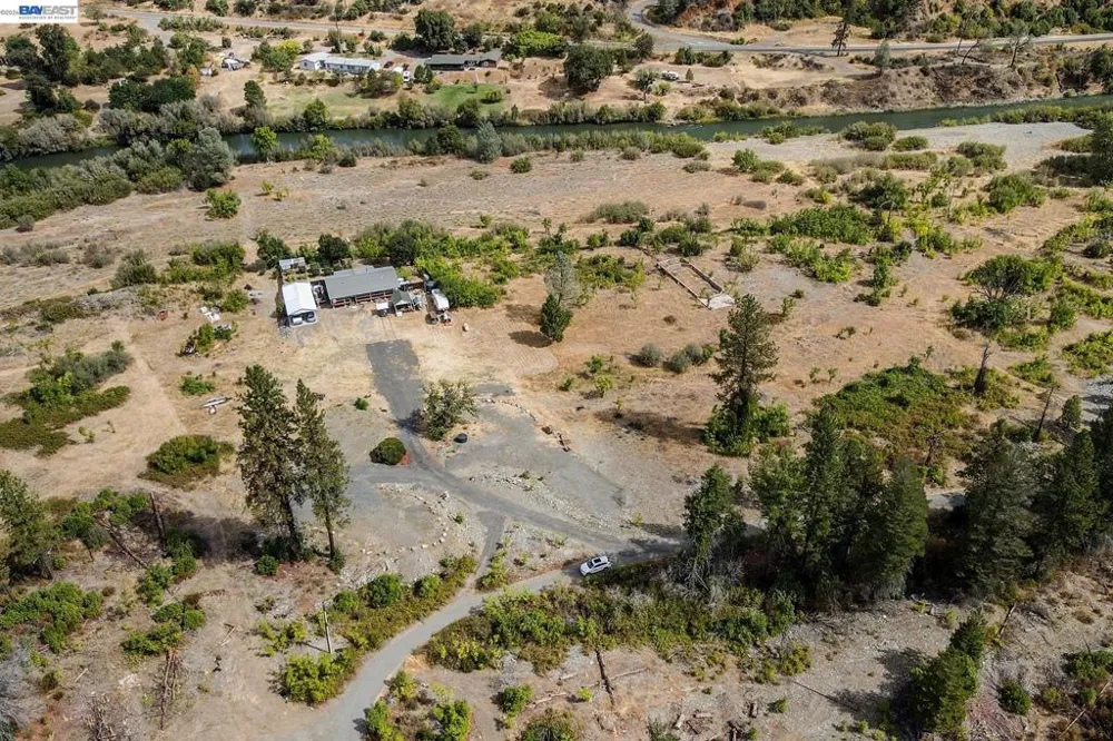 303 Bear Springs Rd. Junction City, CA 96048